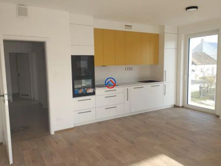 Pronájem vybaveného bytu 2+kk s terasou, A2A, Brodek u Přerova - Fotografie 3