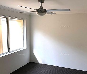 4 Lepley Lane, Hammond Park WA 6164 - Photo 2