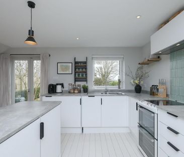 2 bedroom semi-detached house to rent - Photo 6