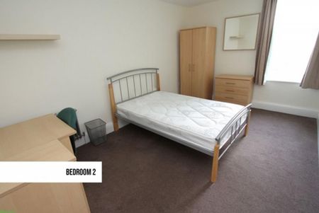 5 bedroom terraced house to rent - Photo 4