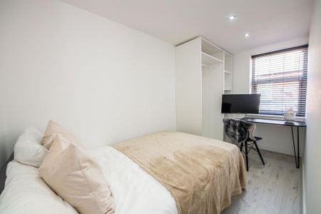 6 bedroom house to rent - Photo 4