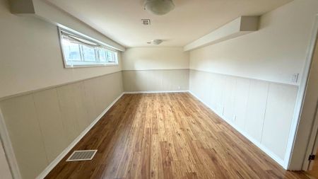 For Lease - 46 Hove Street Unit# Lower Level, Toronto, Ontario - Photo 5