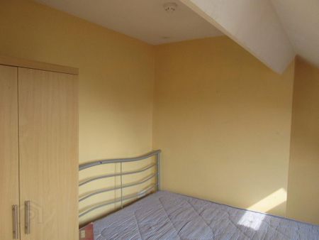 Two Great Apartments, 73 Agincourt Avenue, Queens Quarter, Belfast, BT7 1QB - Photo 4