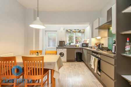 2 bed Mid Terraced House for Rent - Photo 5