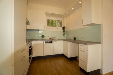 Helle 2-Zimmer Wohnung mit großer Terrasse - Photo 2