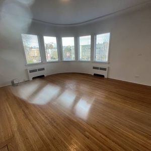 ART DECO - WOOD FLOORS - Laundry - CHARACTER - Dishwasher - TOP FLOOR - Photo 2