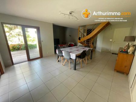 Location Maison 6 pièces 125m² RANNEE 35130 - Photo 2
