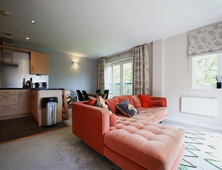 2 Bedroom Apartment To Let - Photo 2