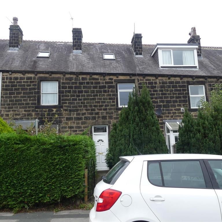 3 bedroom terraced house to rent - Photo 1
