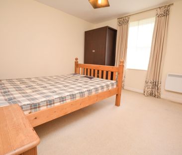 2 bedroom flat to rent, - Photo 3