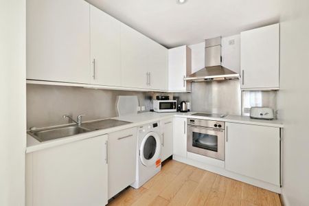 1 bedroom flat to rent - Photo 4