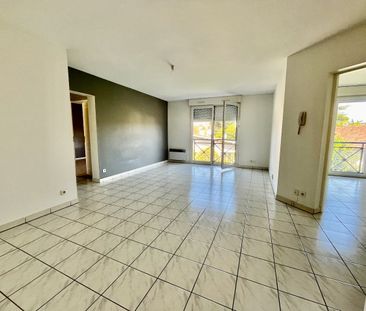 Location Appartement 2 pièces 63m² - Photo 1