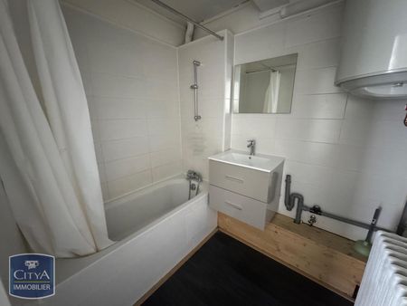 Location Appartement 2 pièces 52m² LILLE 59000 - Photo 5