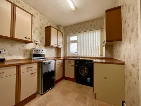 1 bedroom Apartment to let - Photo 5