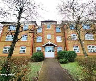 Sutton House, Hansen Drive, Winchmore Hill, N21 - Photo 6