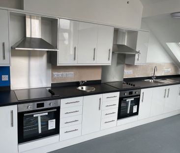 - Unit, Taj House, 220-222 Cowley Road - Photo 4