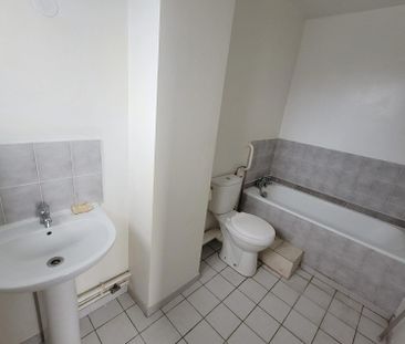 Location Appartement 1 pièce 37m² GOUSSAINVILLE 95190 - Photo 1