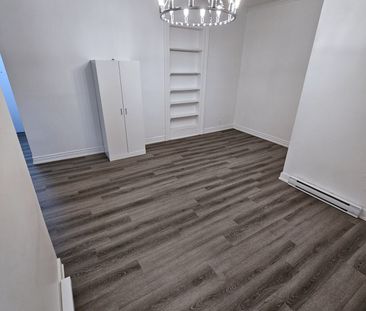 For Lease - 202 Green Street, Cobourg, Ontario - Photo 4