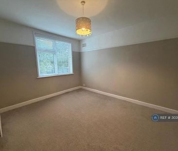 2 bedroom bungalow to rent - Photo 3
