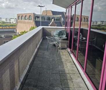 Te huur: 2-kamer appartement gelegen op toplocatie in het centrum v... - Photo 2