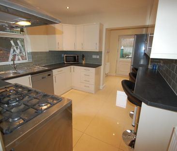 1 bedroom in a house share to rent - Photo 6