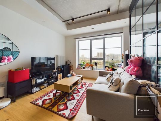 Studio to rent - Photo 1