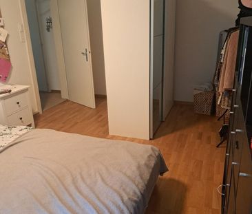 APPARTEMENT 2 PIÈCES À THUN (BE), MEUBLÉ, TEMPORAIRE - Photo 1