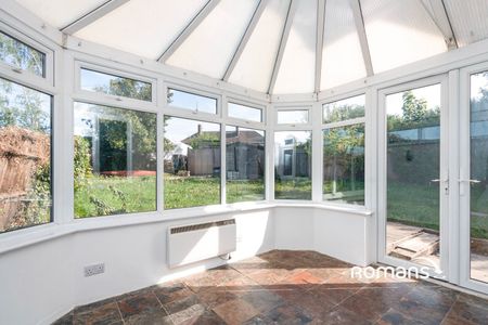 Morland Road, Aldershot, GU11 - Photo 3