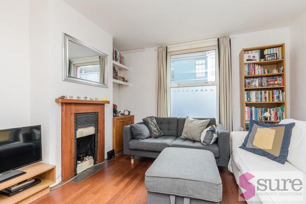 3 bedroom terraced house to rent - Photo 1