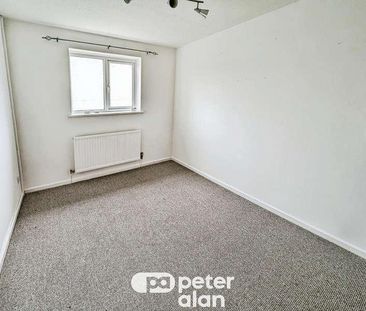 Waltwood Park Drive, Llanmartin, Newport, NP18 - Photo 4