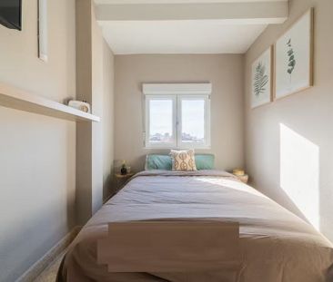 Avenida Pío XII, Valencia, Valencian Community 46015 - Photo 6