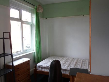 1 bed Semi-Detached House for Rent - Photo 2
