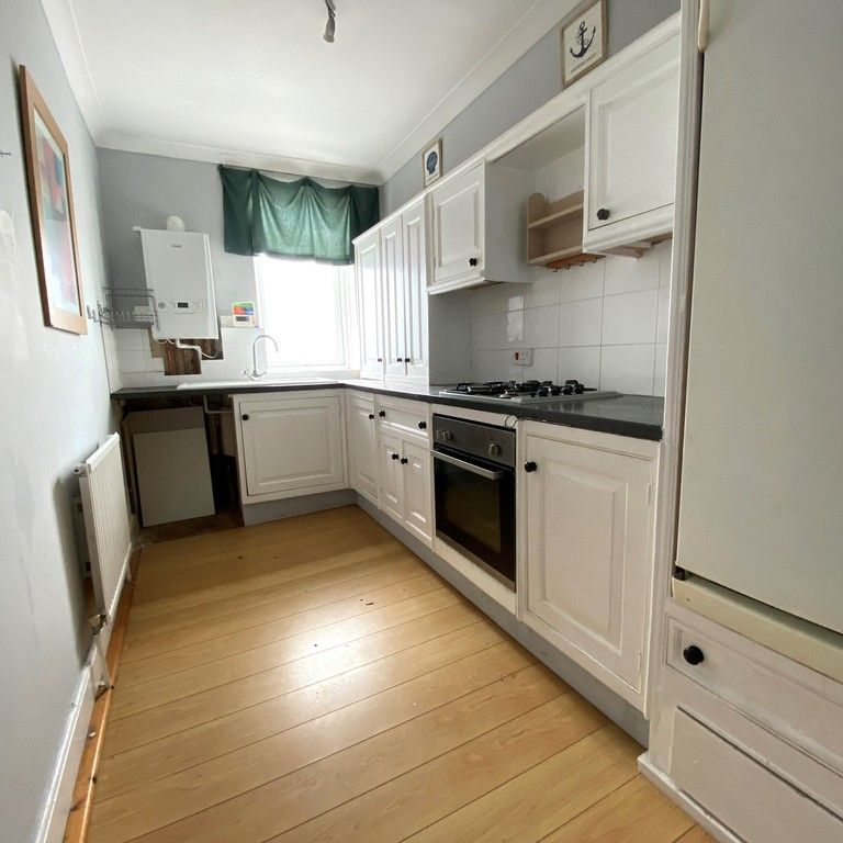 1 bed apartment to rent in Marina, St. Leonards-on-Sea, TN38 - Photo 1