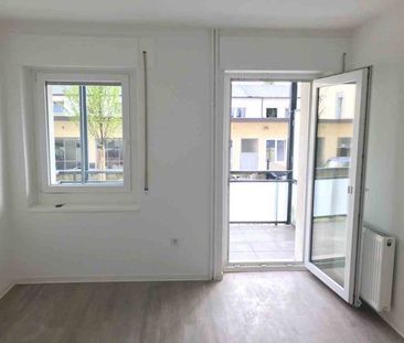 Möblierte 1-Zimmer Wohnung mit Balkon - Photo 1