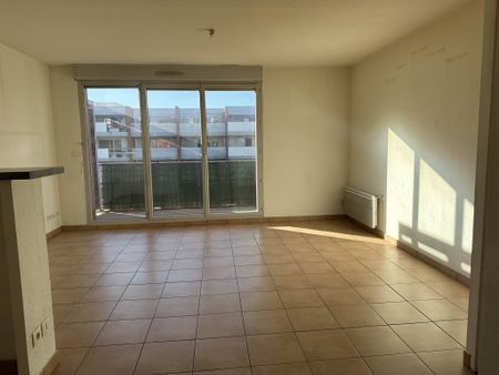 Location Appartement 2 pièces 43m² TOULOUSE 31400 - Photo 2