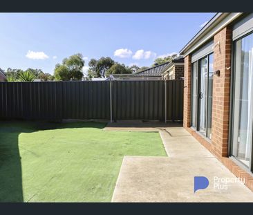 3 Rivergum Court, North Bendigo, Vic 3550 - Photo 6