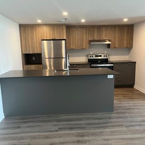 2 CH - 1 SDB - Terrebonne - $2,055 /mo - Photo 3