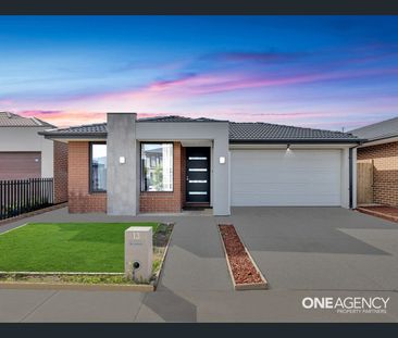 13 Dimitri Street, Fraser Rise, Vic 3336 - Photo 5