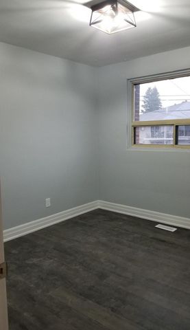 For Lease - 179 Giltspur Drive Unit# Unit A, Toronto, Ontario - Photo 3