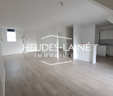 Location Appartement 2 pièces 69m² AVRANCHES 50300 - Photo 1
