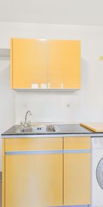 Cozy 2-room apartment in Binningen - Photo 3