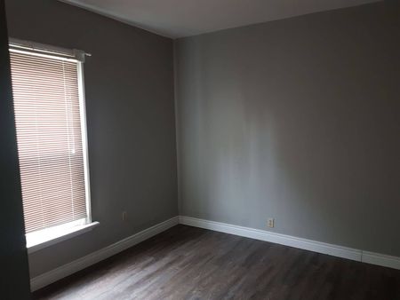 Three bedroom apartment for rent in Brantford - Photo 3