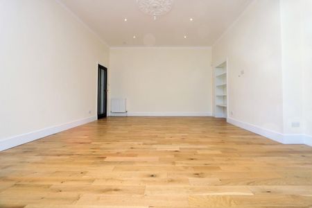 4 bedroom detached house to rent - Photo 5