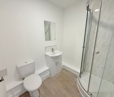 Newton Road, Yeovil, Somerset - Photo 5