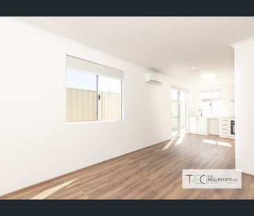 6a Winfield Place, Greenfields, WA 6210 - Photo 1