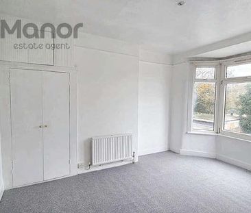 Central Park Road, East Ham, E6 - Photo 6