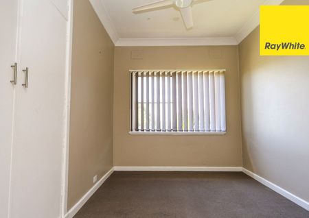 Ross Hill - Neat & Tidy Home - Photo 3