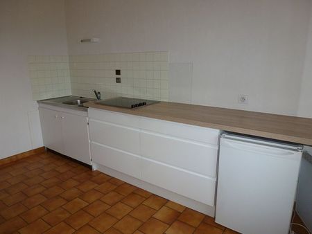 Location Appartement 2 pièces 51m² ANGOULEME 16000 - Photo 4