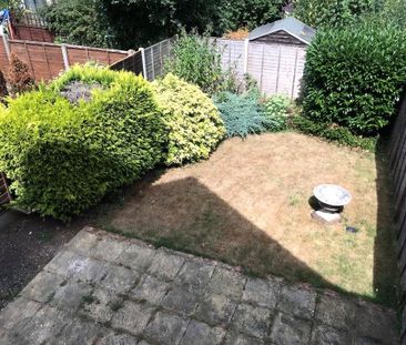 3 bedroom house to rent Cheltenham Gardens, Hedge End, Southampton,... - Photo 1
