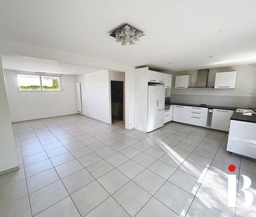 Location Maison 7 pièces 143m² ST HERBLAIN 44800 - Photo 6